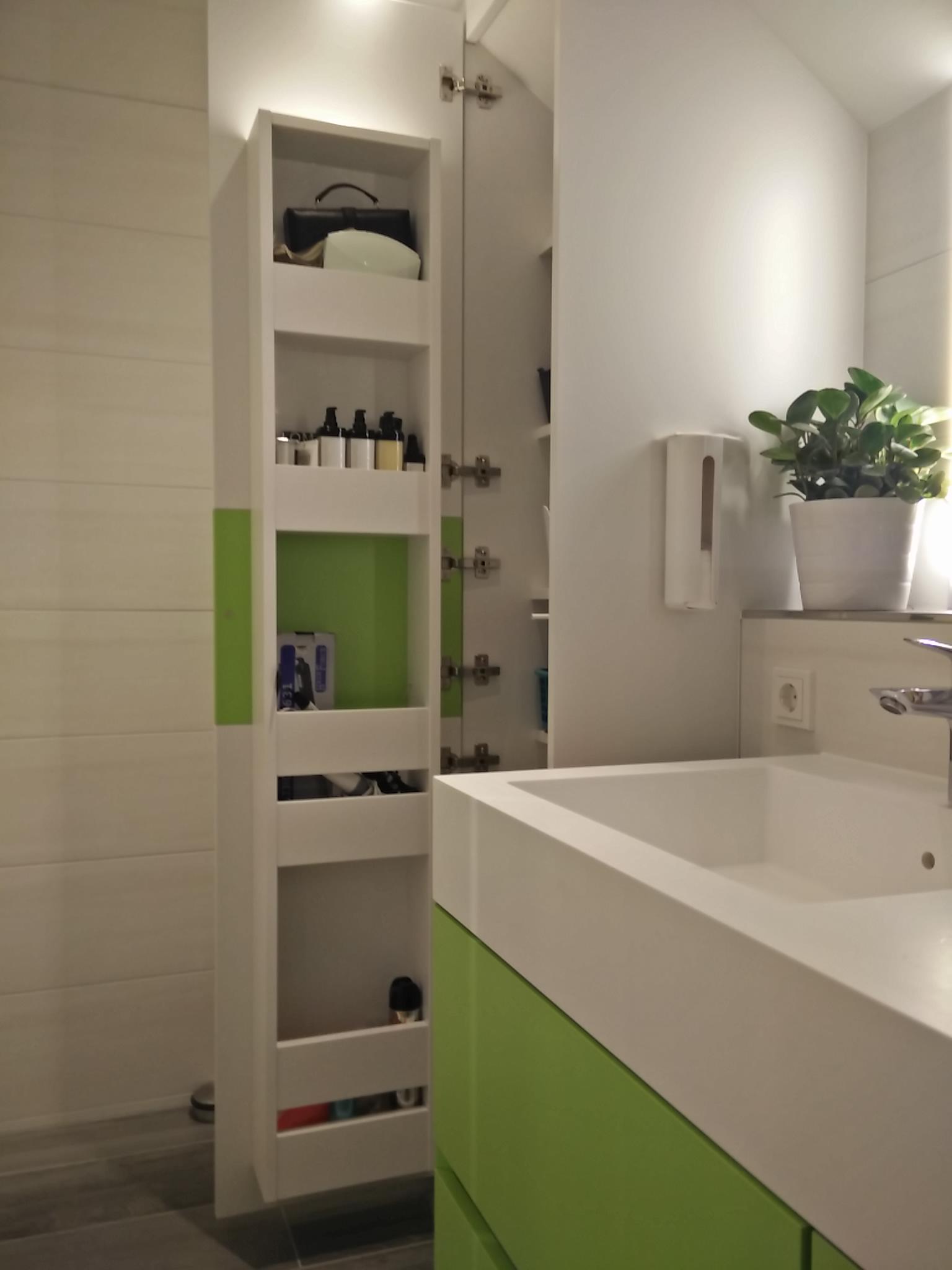 Bauer Bathroom