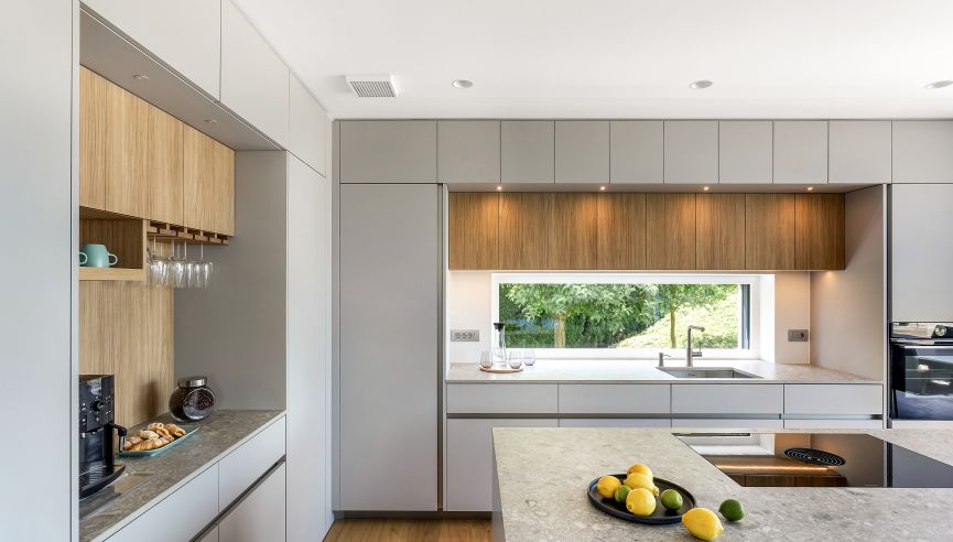 Minimalist, bright kitchen